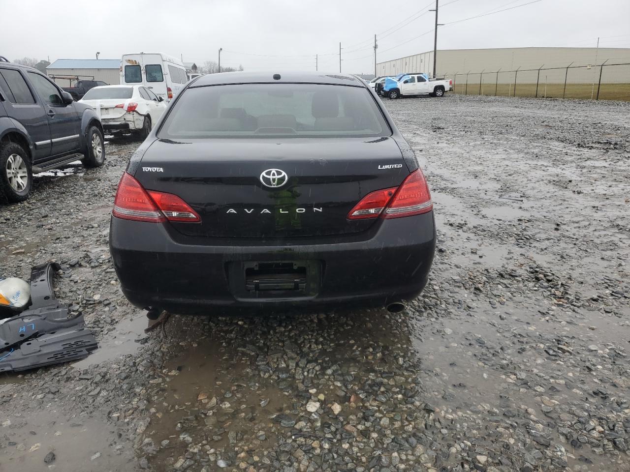 2010 Toyota Avalon VIN 4T1BK3DB7AU353521 Copart auction photo, front end damage thumbnail 6
