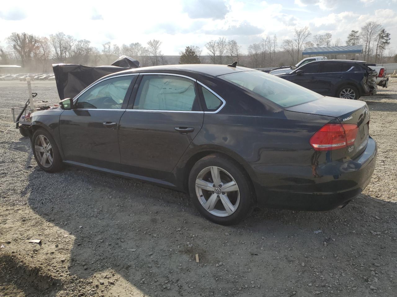 2015 Volkswagen Passat VIN 1VWAT7A37FC093455 Copart auction photo, front end damage thumbnail 2