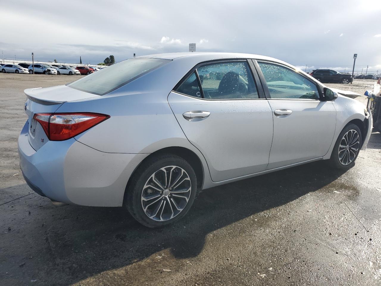 2015 Toyota Corolla VIN 2T1BURHE9FC265970 Copart auction photo, front end damage thumbnail 3