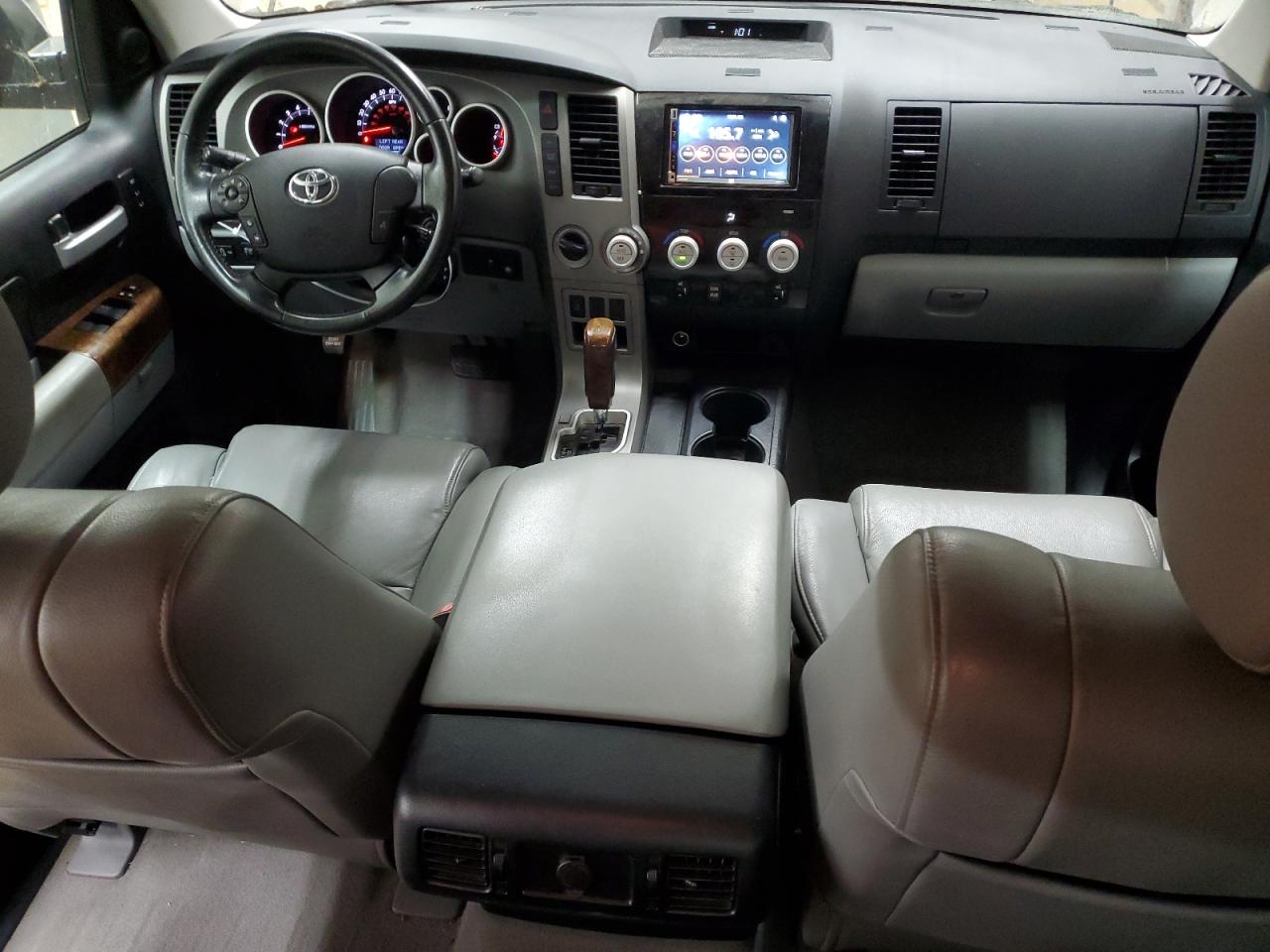 2010 Toyota Tundra VIN 5TFHW5F16AX119890 Copart auction photo, normal wear / mechanical damage thumbnail 8