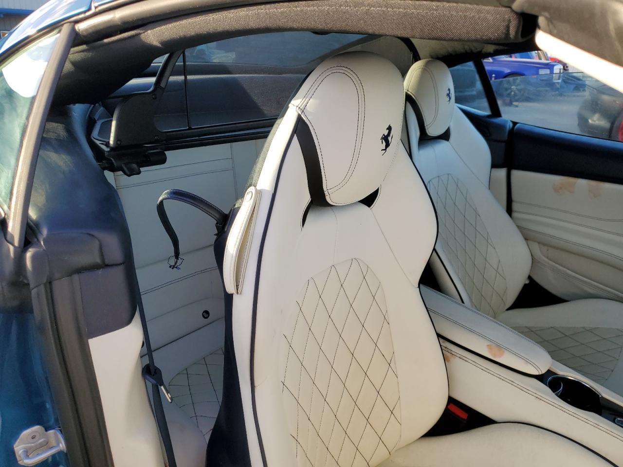 2015 Ferrari California VIN ZFF77XJA1F0206772 Copart auction photo, water/flood damage thumbnail 10