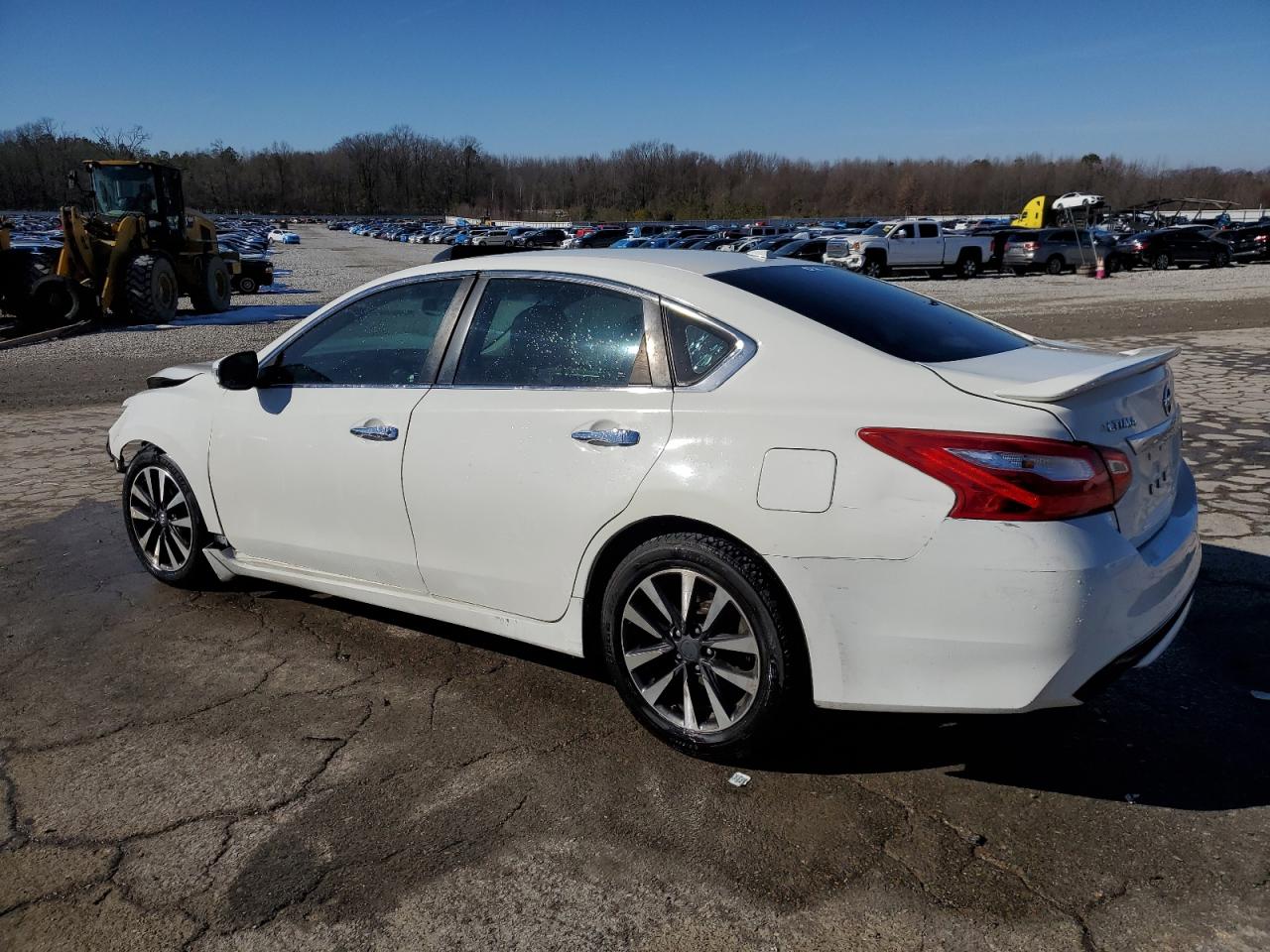 2016 Nissan Altima VIN 1N4AL3AP4GC150510 Copart auction photo, front end / all over damage thumbnail 2