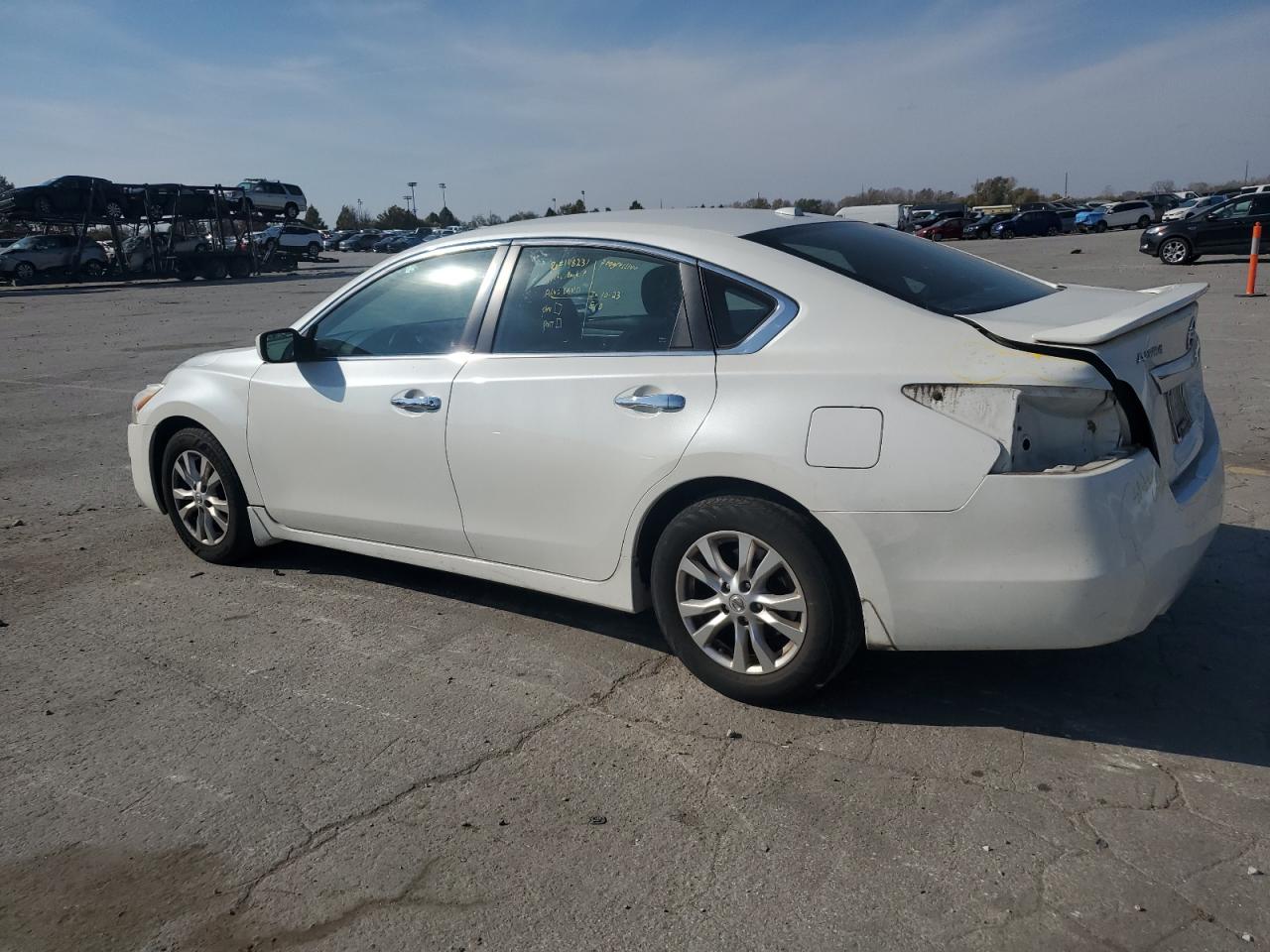 2015 Nissan Altima VIN 1N4AL3AP2FC161603 Copart auction photo, rear end damage thumbnail 2
