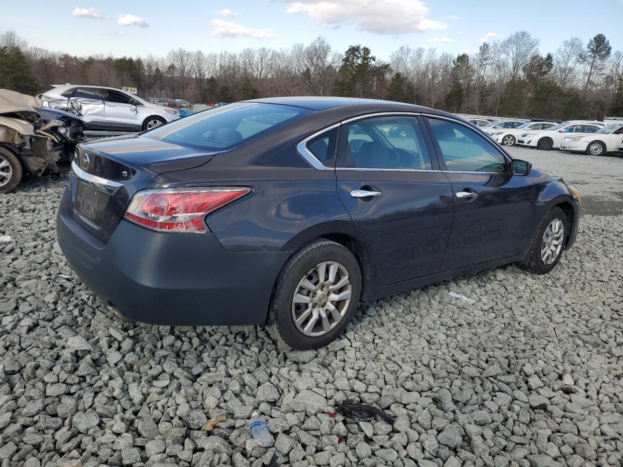 2015 Nissan Altima VIN 1N4AL3AP8FC479046 Copart auction photo, front end damage thumbnail 3