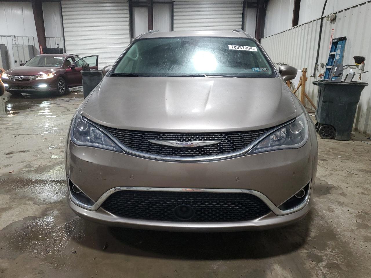2017 Chrysler Pacifica VIN 2C4RC1EG6HR565199 Copart auction photo, rear end damage thumbnail 5