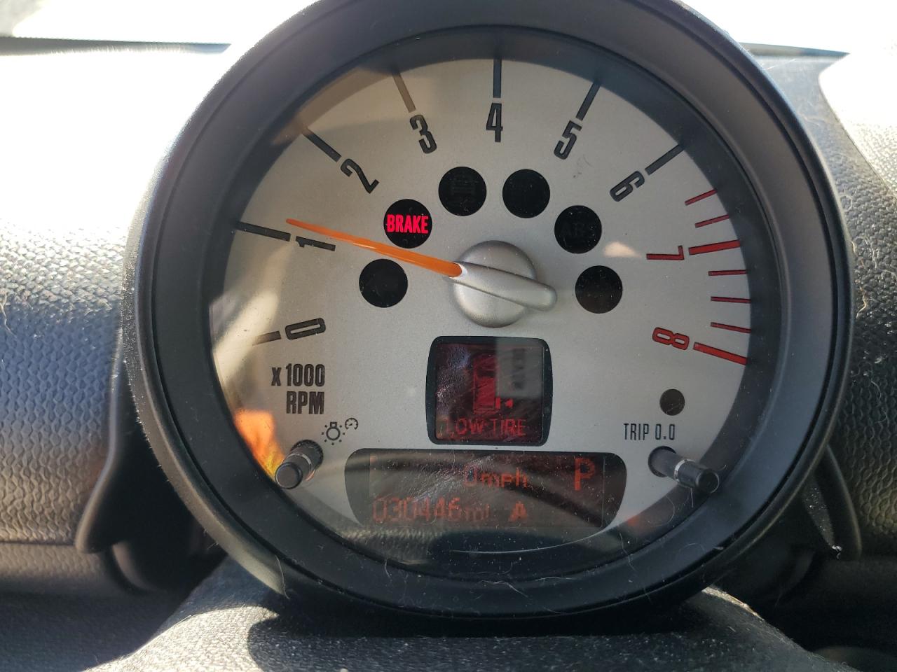 2012 MINI Cooper VIN WMWZC3C56CWL87305 Copart auction photo, water/flood / minor dent/scratches damage thumbnail 9