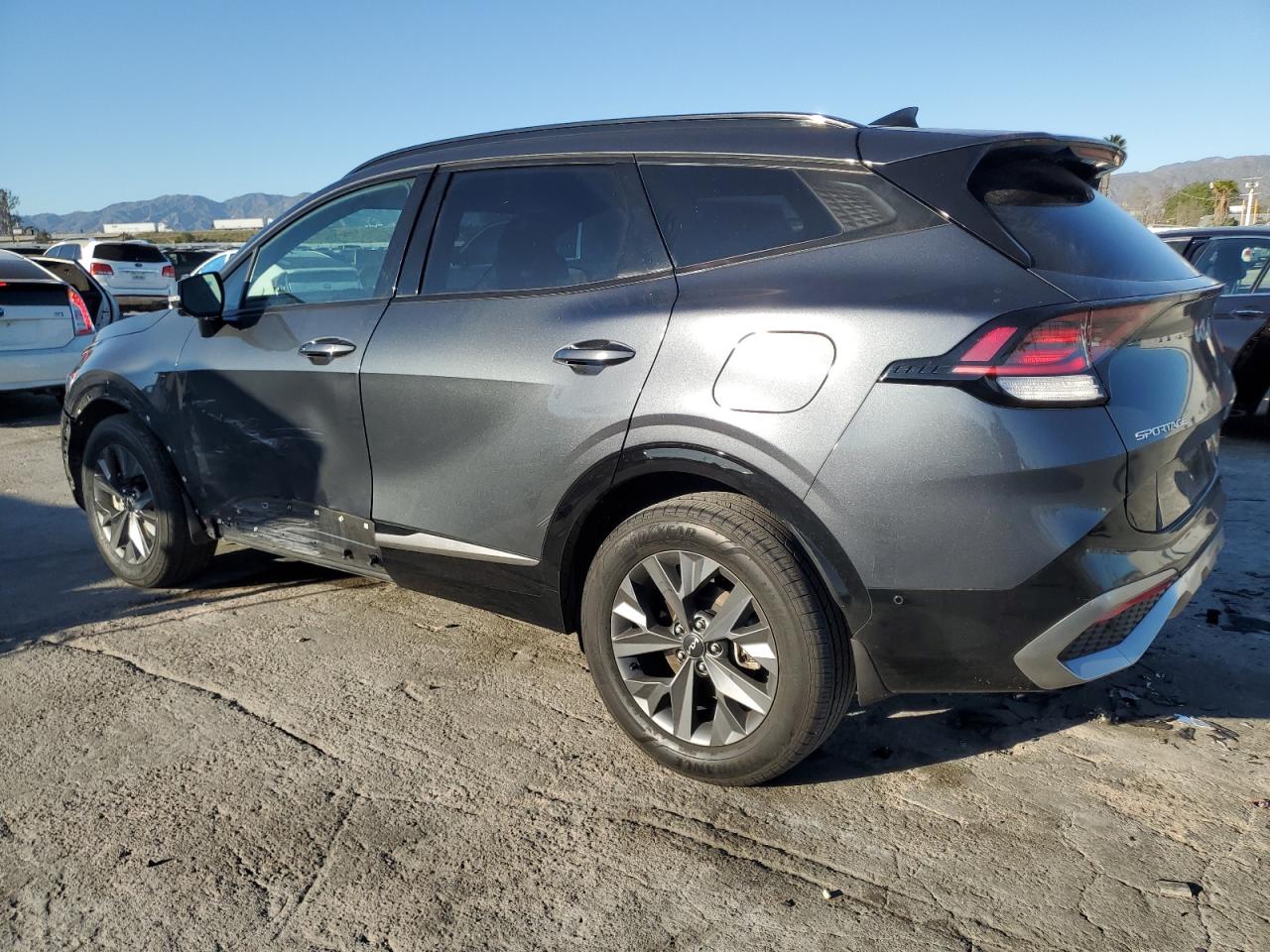 2023 KIA Sportage VIN KNDPXCAGXP7011421 Copart auction photo, side / front end damage thumbnail 2