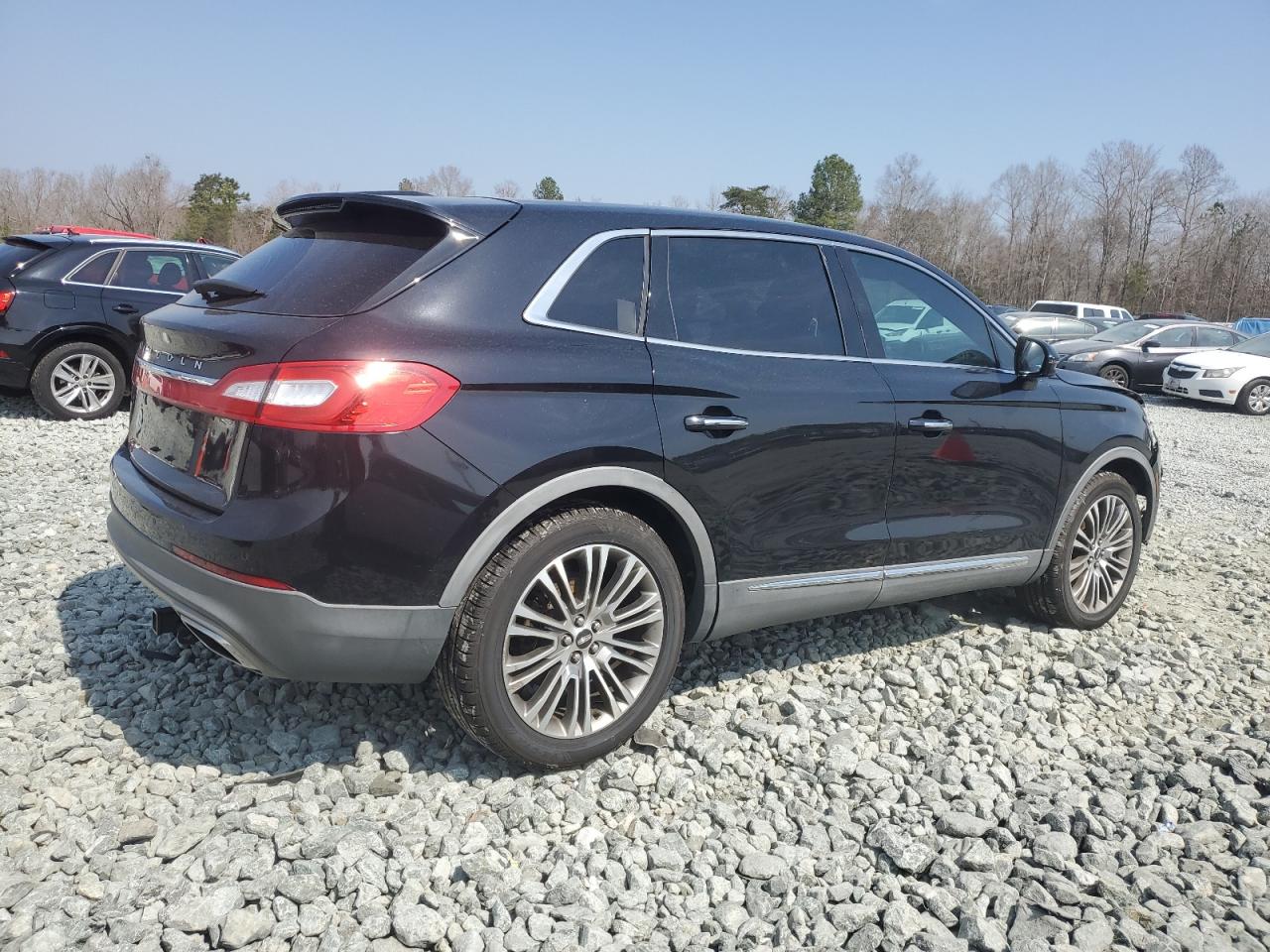 2016 Lincoln MKX VIN 2LMTJ6LR1GBL39964 Copart auction photo, front end damage thumbnail 3