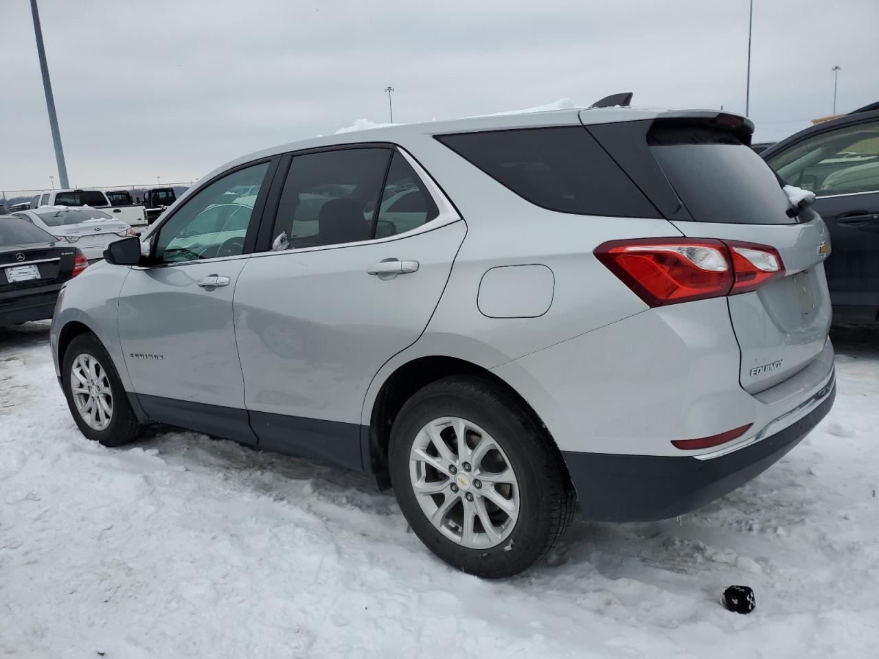2020 Chevrolet Equinox VIN 2GNAXKEVXL6154573 Copart auction photo, front end damage thumbnail 2