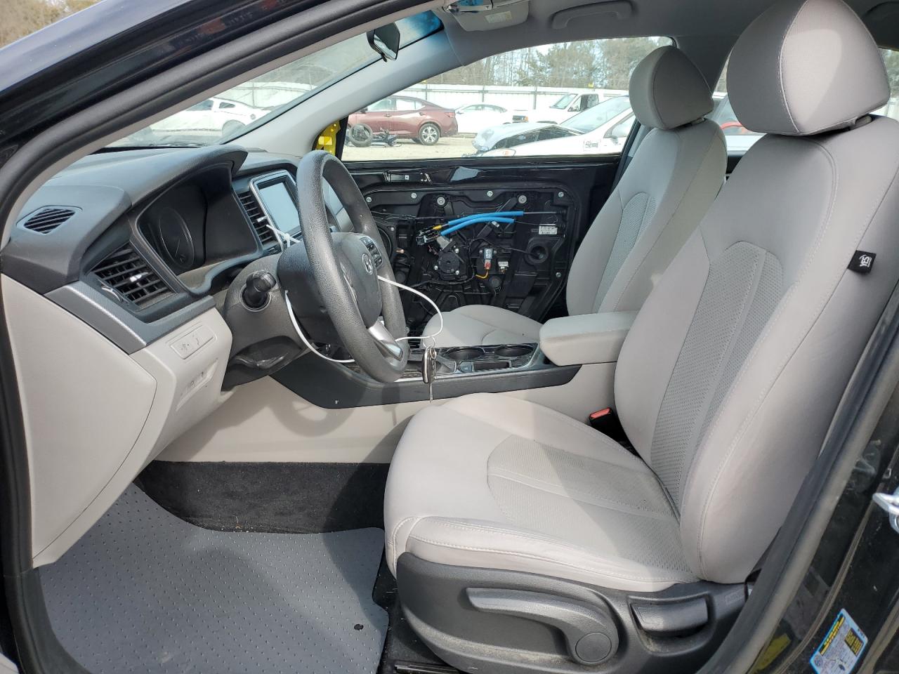 2018 Hyundai Sonata VIN 5NPE24AF9JH634311 Copart auction photo, front end / minor dent/scratches damage thumbnail 7