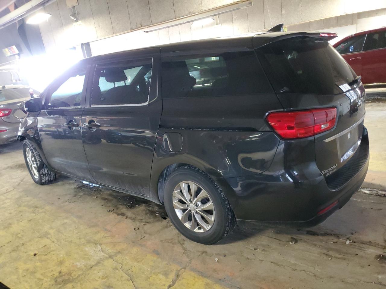 2019 KIA Sedona VIN KNDMB5C17K6569473 Copart auction photo, all over / mechanical damage thumbnail 2