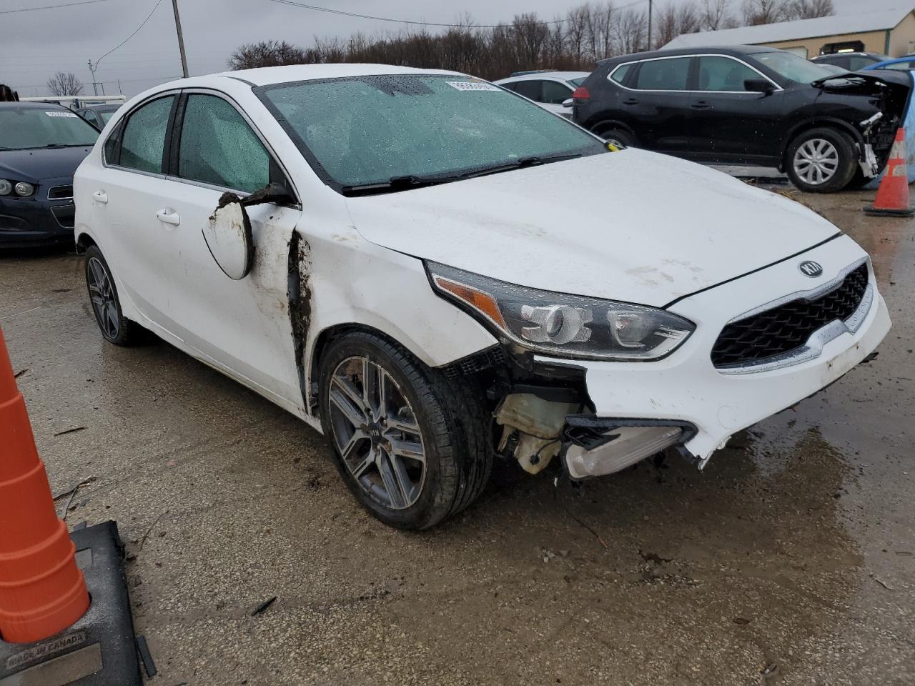 2019 KIA Forte VIN 3KPF54AD4KE105459 Copart auction photo, rollover damage thumbnail 4