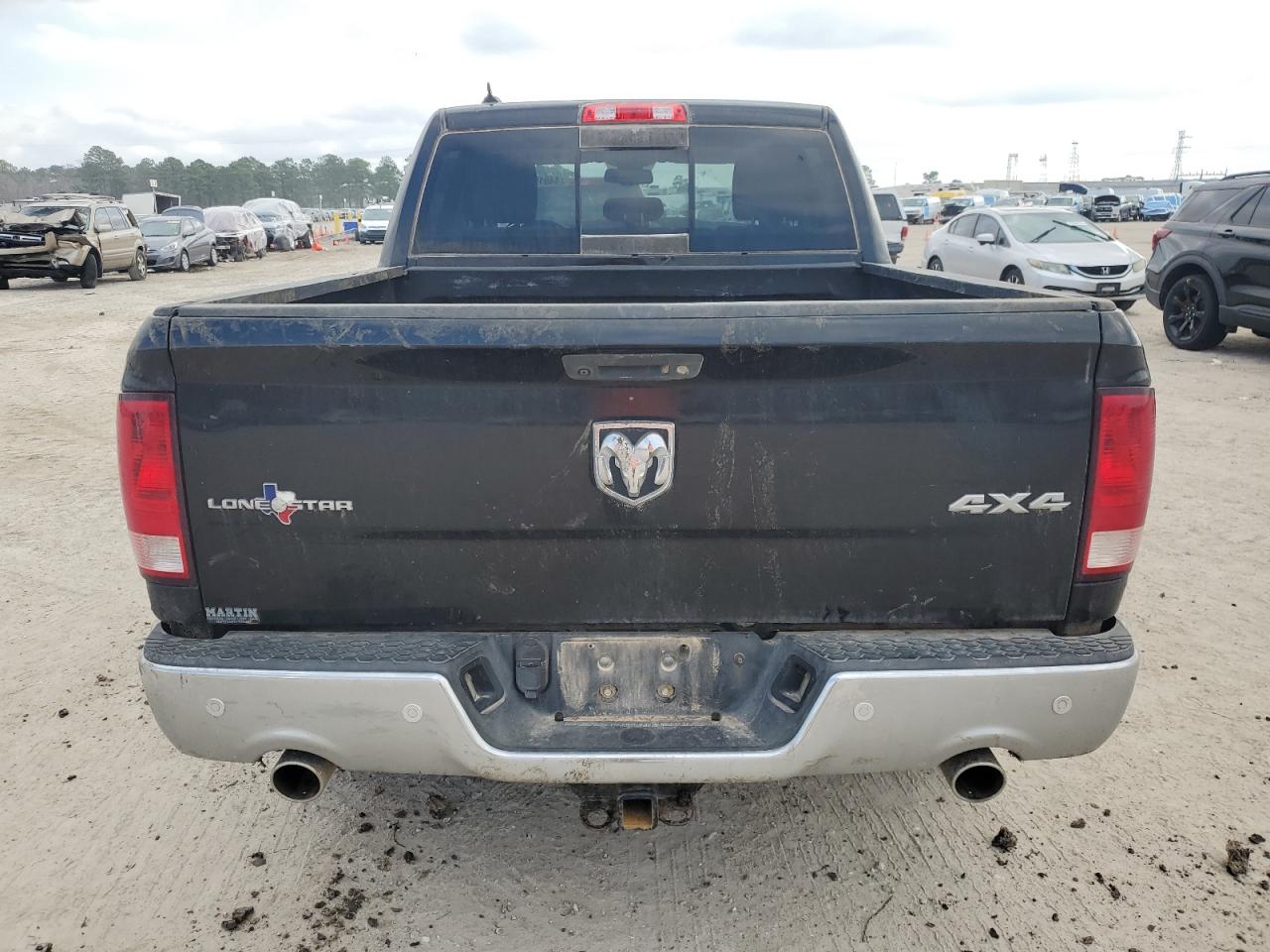 2015 RAM 1500 VIN 1C6RR7LT2FS717905 Copart auction photo, front end / side damage thumbnail 6