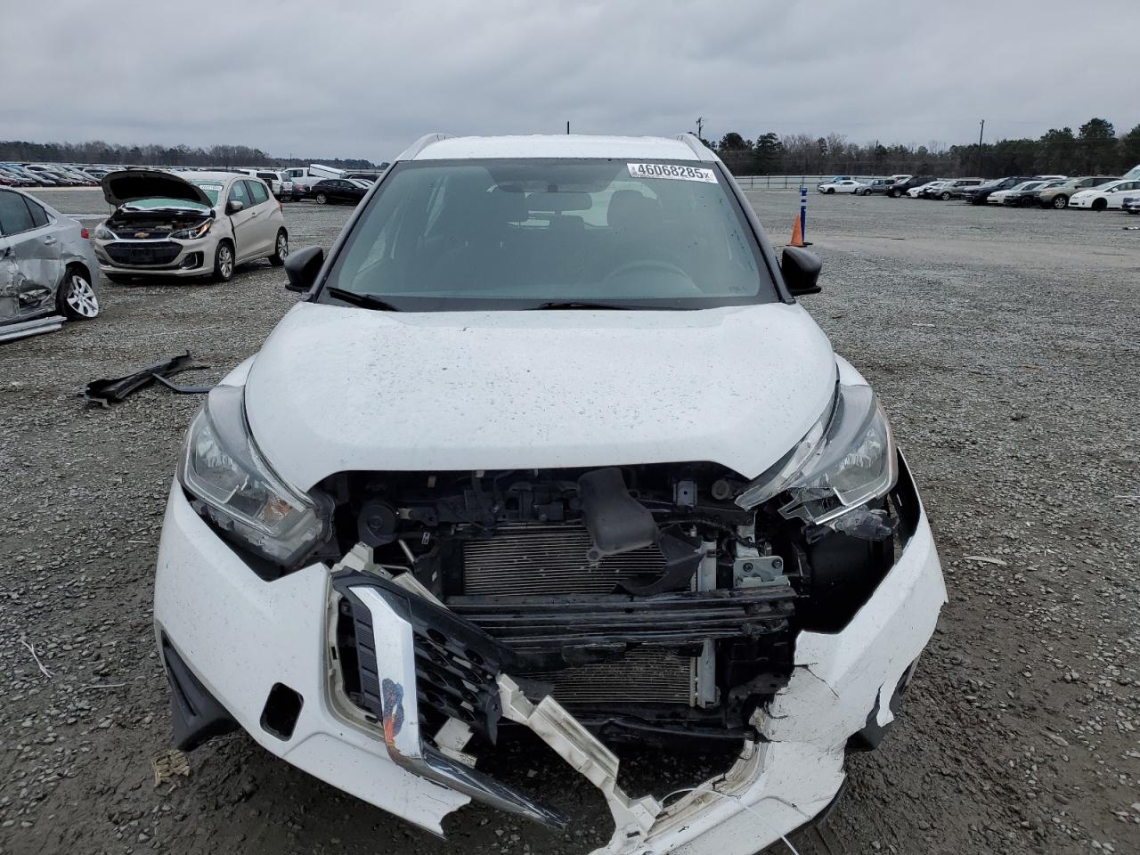 2019 Nissan Kicks VIN 3N1CP5CU2KL544139 Copart auction photo, front end damage thumbnail 5