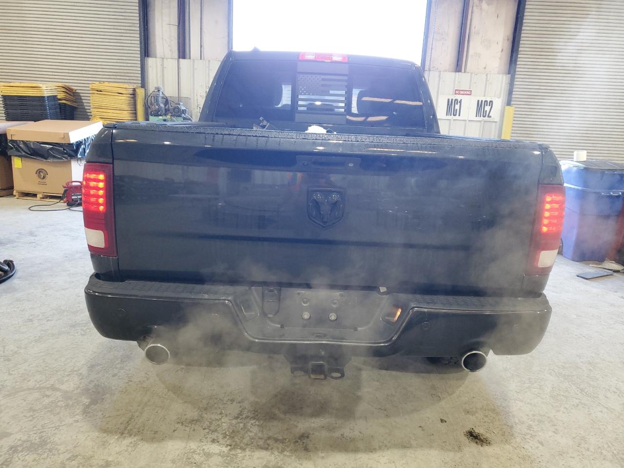 2016 RAM 1500 VIN 1C6RR7MT1GS281290 Copart auction photo, front end / side damage thumbnail 6