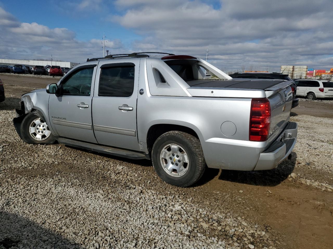 2013 Chevrolet Avalanche VIN 3GNTKFE79DG310995 Copart auction photo, front end damage thumbnail 2