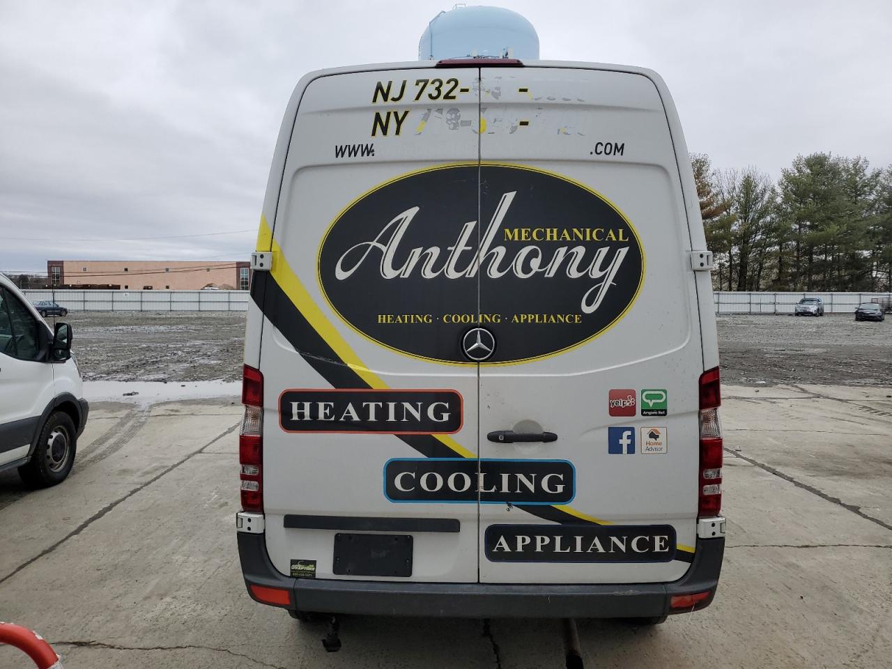 2017 Mercedes-Benz Sprinter VIN WD3PE7CD7HP542636 Copart auction photo, normal wear / minor dent/scratches damage thumbnail 6
