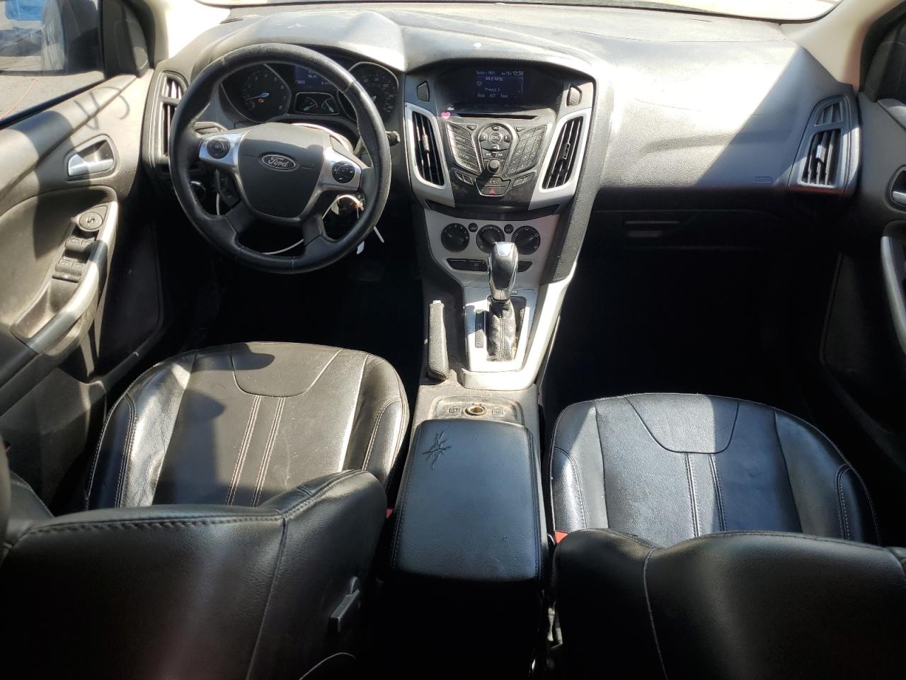 2014 Ford Focus VIN 1FADP3K27EL190517 Copart auction photo, front end damage thumbnail 8