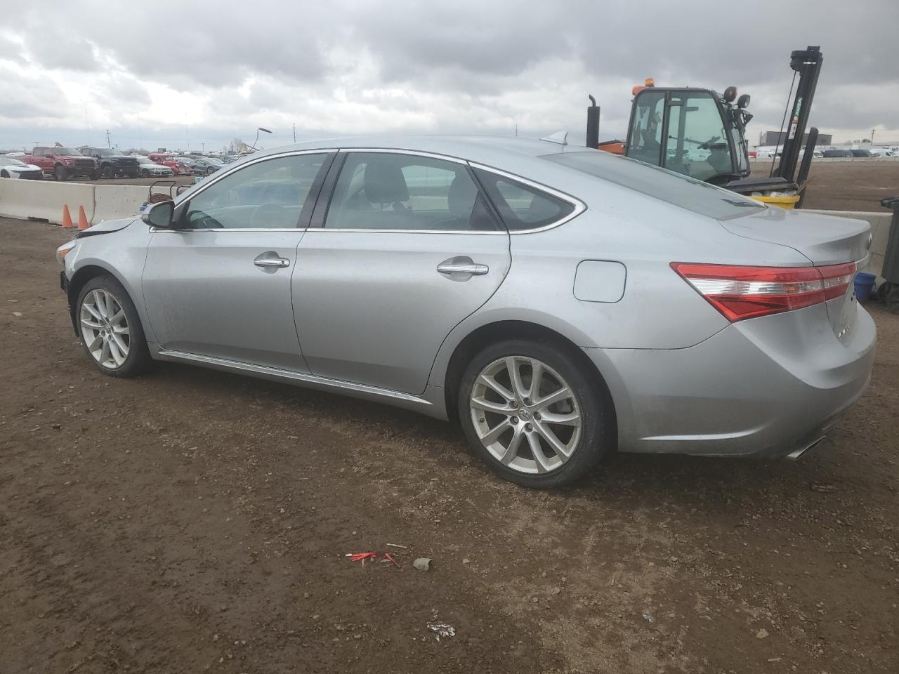 2015 Toyota Avalon VIN 4T1BK1EB7FU189682 Copart auction photo, front end damage thumbnail 2