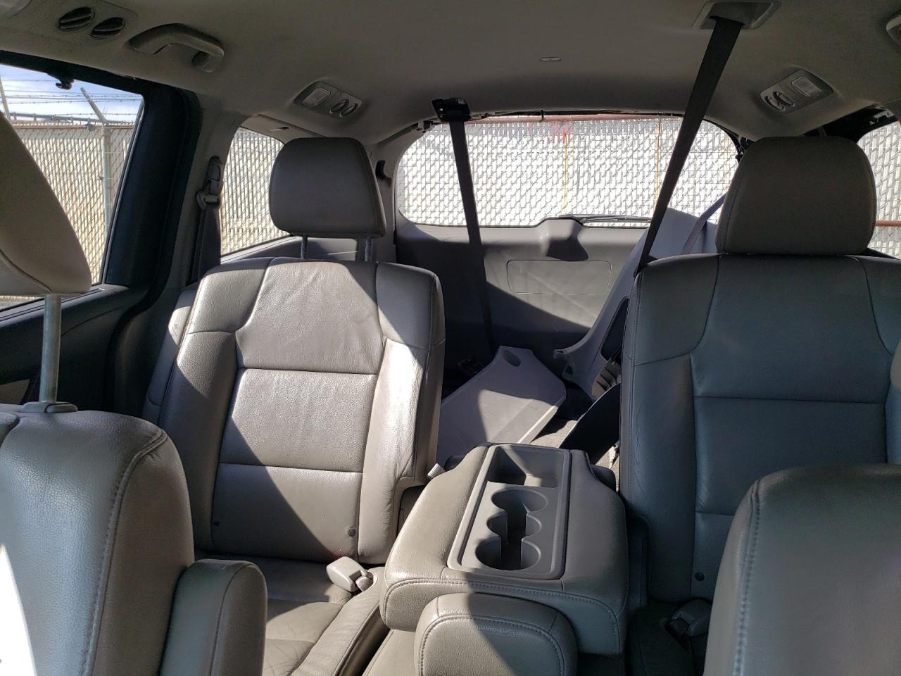 2012 Honda Odyssey VIN 5FNRL5H68CB075667 Copart auction photo, rear end / front end damage thumbnail 10