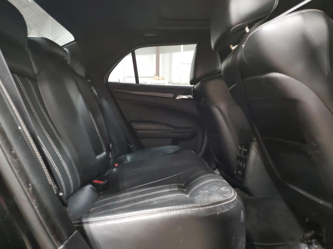 2015 Chrysler 300 VIN 2C3CCAGG3FH787094 Copart auction photo, front end / side damage thumbnail 10