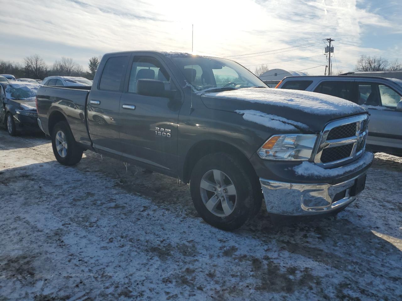 2017 RAM 1500 VIN 1C6RR7GG2HS807670 Copart auction photo, front end damage thumbnail 4