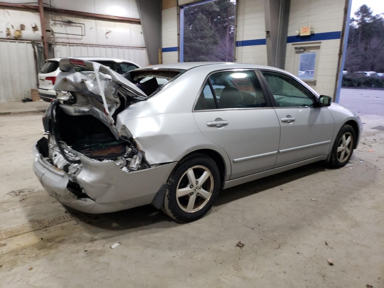 2003 Honda Accord VIN 1HGCM56623A047962 Copart auction photo, rear end damage thumbnail 3