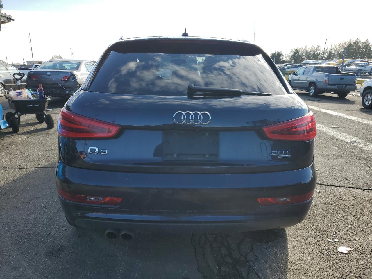 2015 Audi Q3 VIN WA1GFCFS1FR003883 Copart auction photo, front end damage thumbnail 6