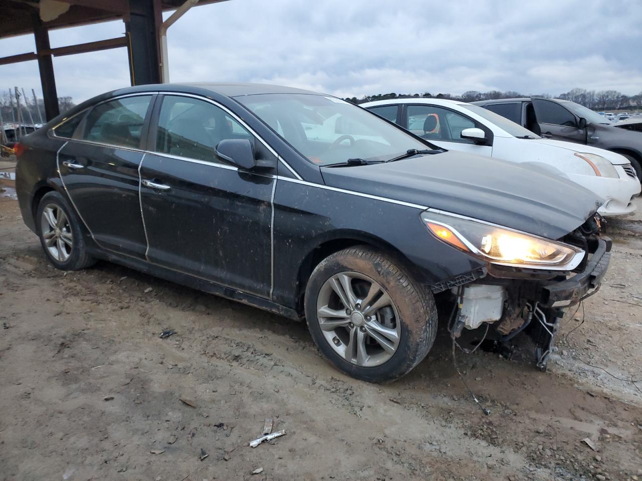 2018 Hyundai Sonata VIN 5NPE34AF1JH611490 Copart auction photo, front end damage thumbnail 4