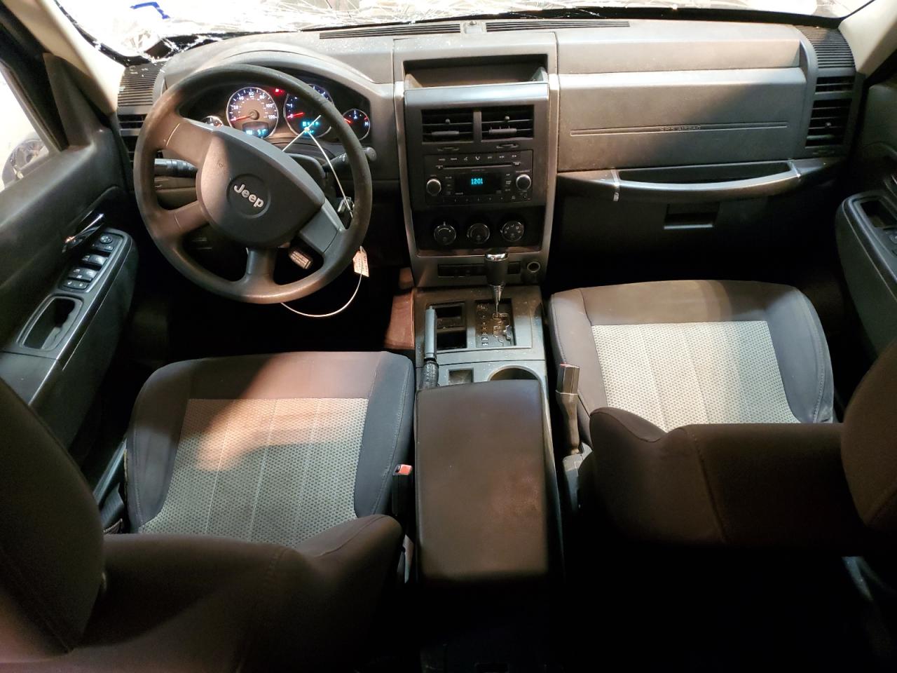 2009 Jeep Liberty (North America) VIN 1J8GP28K29W513278 Copart auction photo, rollover / side damage thumbnail 8