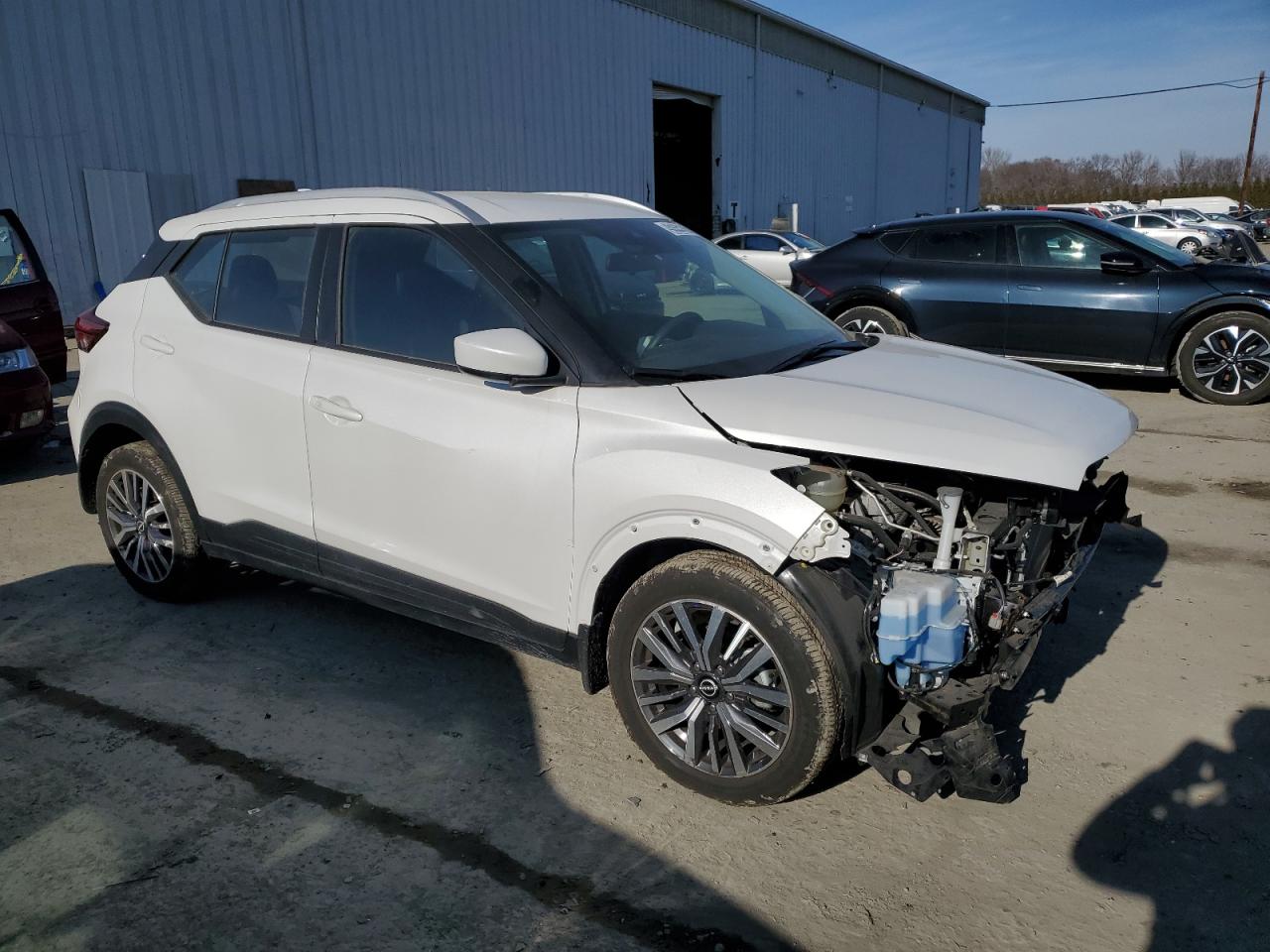 2022 Nissan Kicks VIN 3N1CP5CV9NL488889 Copart auction photo, front end damage thumbnail 4