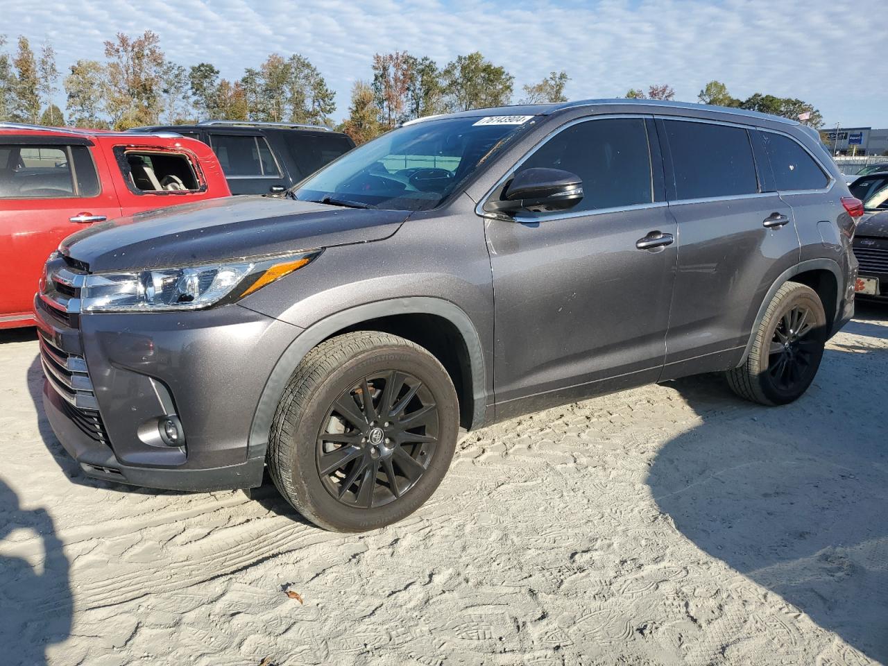 2019 Toyota Highlander VIN 5TDYZRFH7KS359212