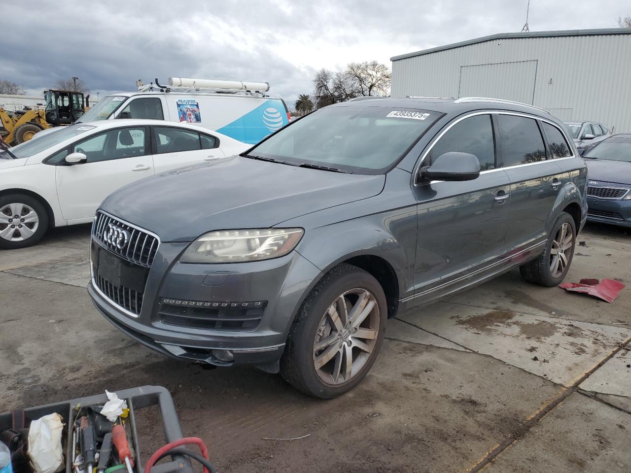 2013 Audi Q7 VIN WA1LGAFEXDD002123