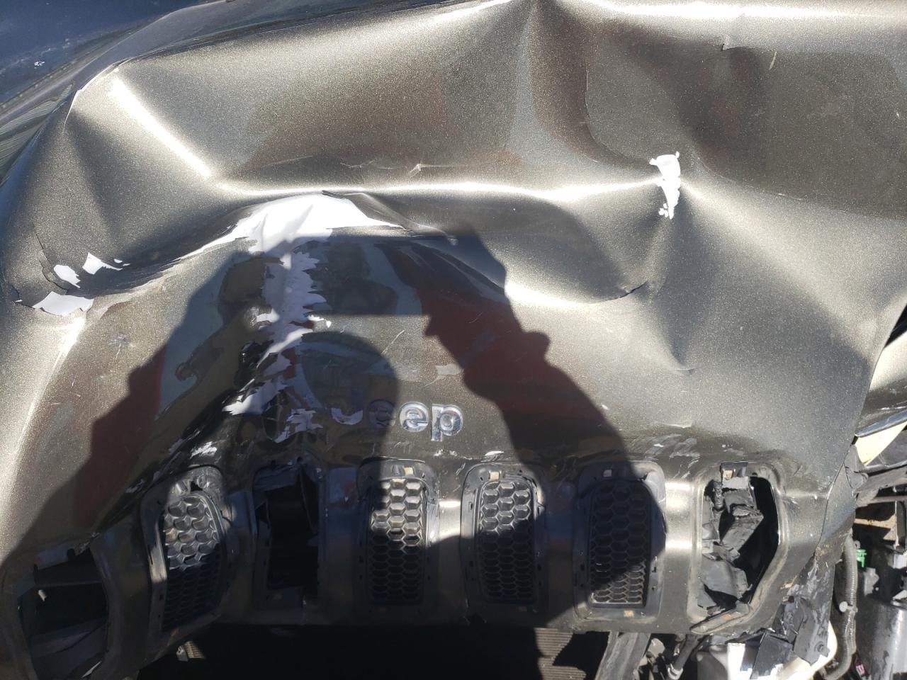 2015 Jeep Grand Cherokee VIN 1C4PJLCB5FW554134 Copart auction photo, front end damage thumbnail 13