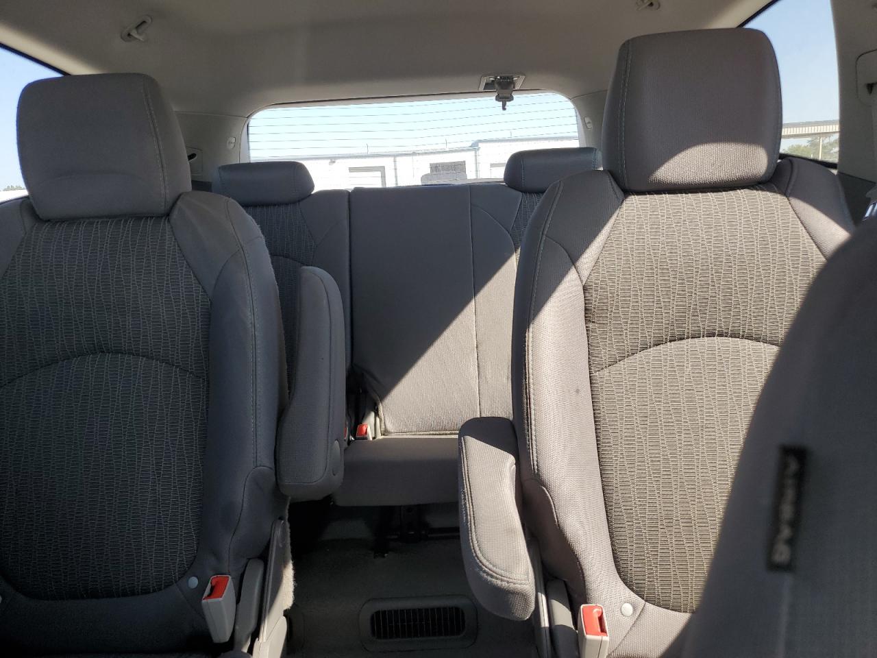 2014 Chevrolet Traverse VIN 1GNKRGKD3EJ353929 Copart auction photo, front end / minor dent/scratches damage thumbnail 10