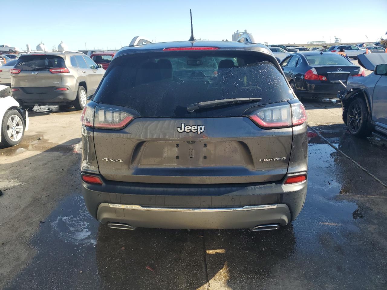 2020 Jeep Grand Cherokee VIN 1C4PJMDXXLD563757 Copart auction photo, front end damage thumbnail 6