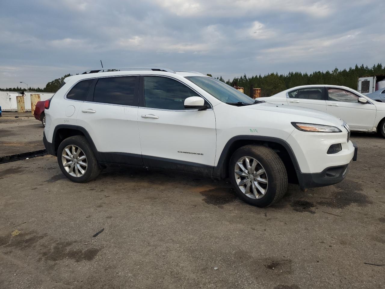 2017 Jeep Grand Cherokee VIN 1C4PJMDS4HW634399 Copart auction photo, all over damage thumbnail 4