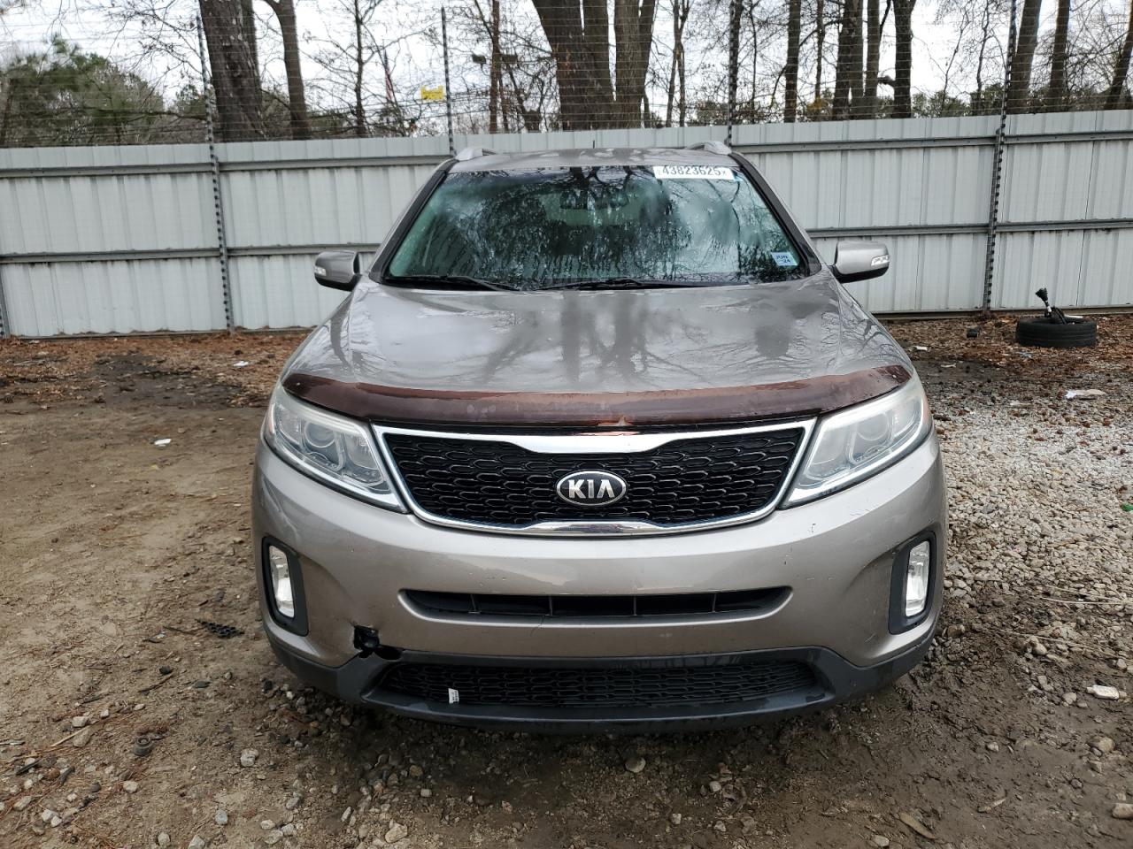 2015 KIA Sorento VIN 5XYKT4A67FG631762 Copart auction photo, rear end / front end damage thumbnail 5