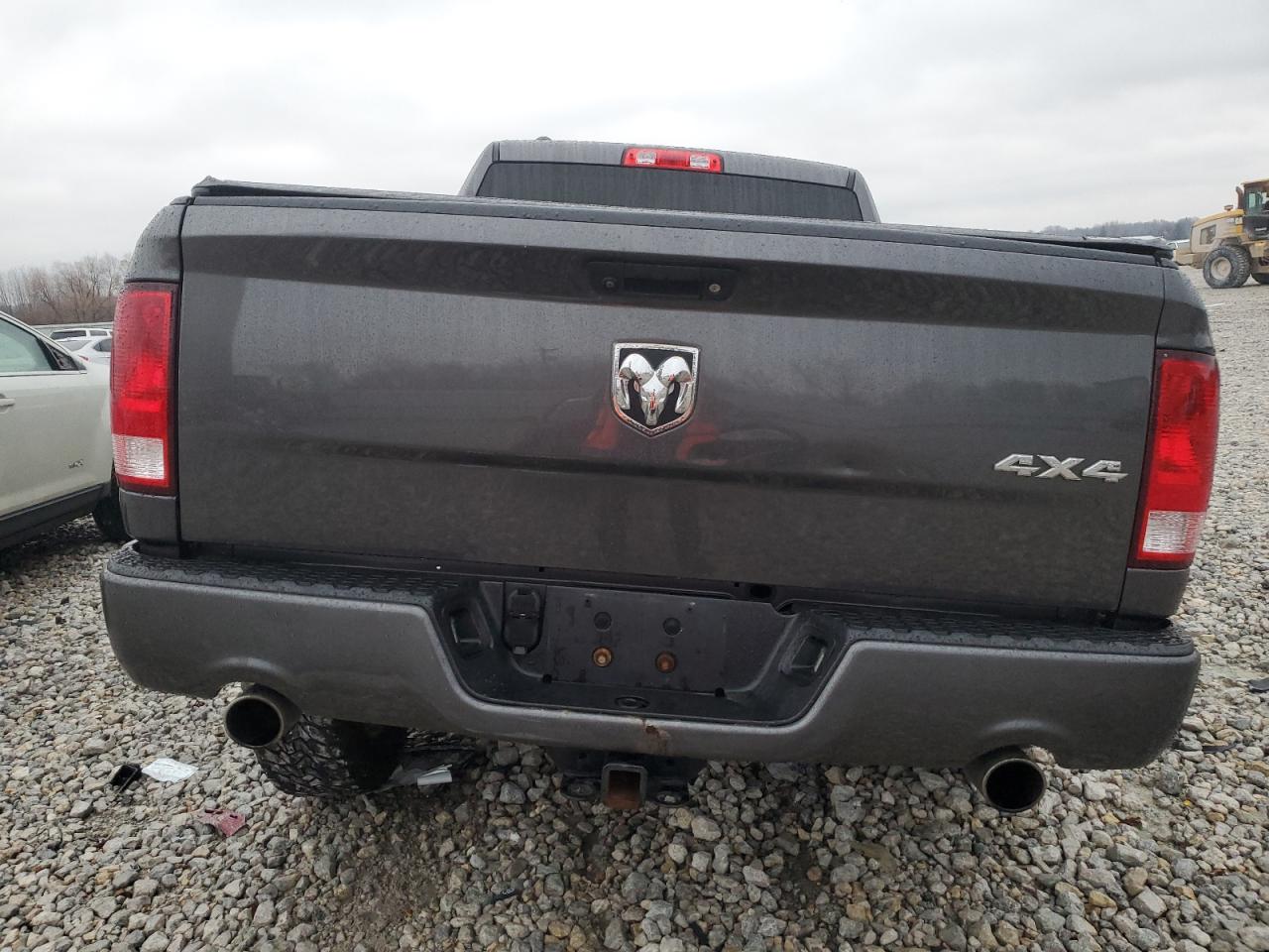 2018 RAM 1500 VIN 1C6RR7FT1JS343002 Copart auction photo, front end damage thumbnail 6
