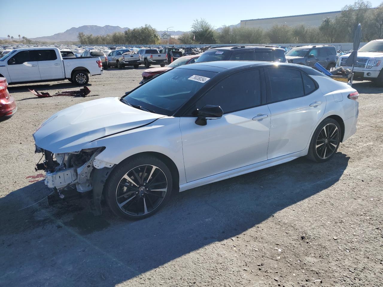 2018 Toyota Camry VIN 4T1BZ1HK2JU019956