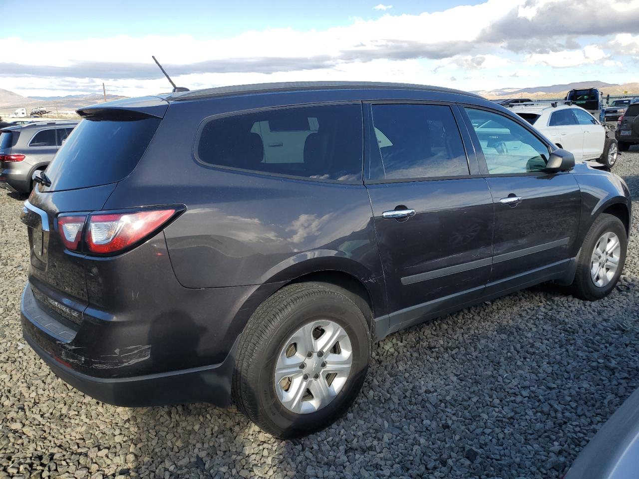 2015 Chevrolet Traverse VIN 1GNKVFED0FJ386566 Copart auction photo, all over damage thumbnail 3