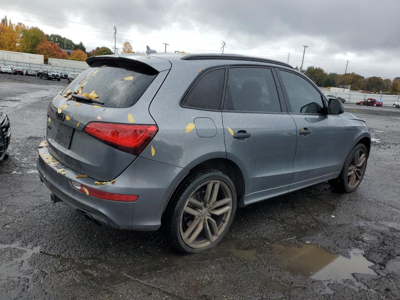 2017 Audi SQ5 VIN WA1CCAFP2HA045617 Copart auction photo, front end / rear end damage thumbnail 3
