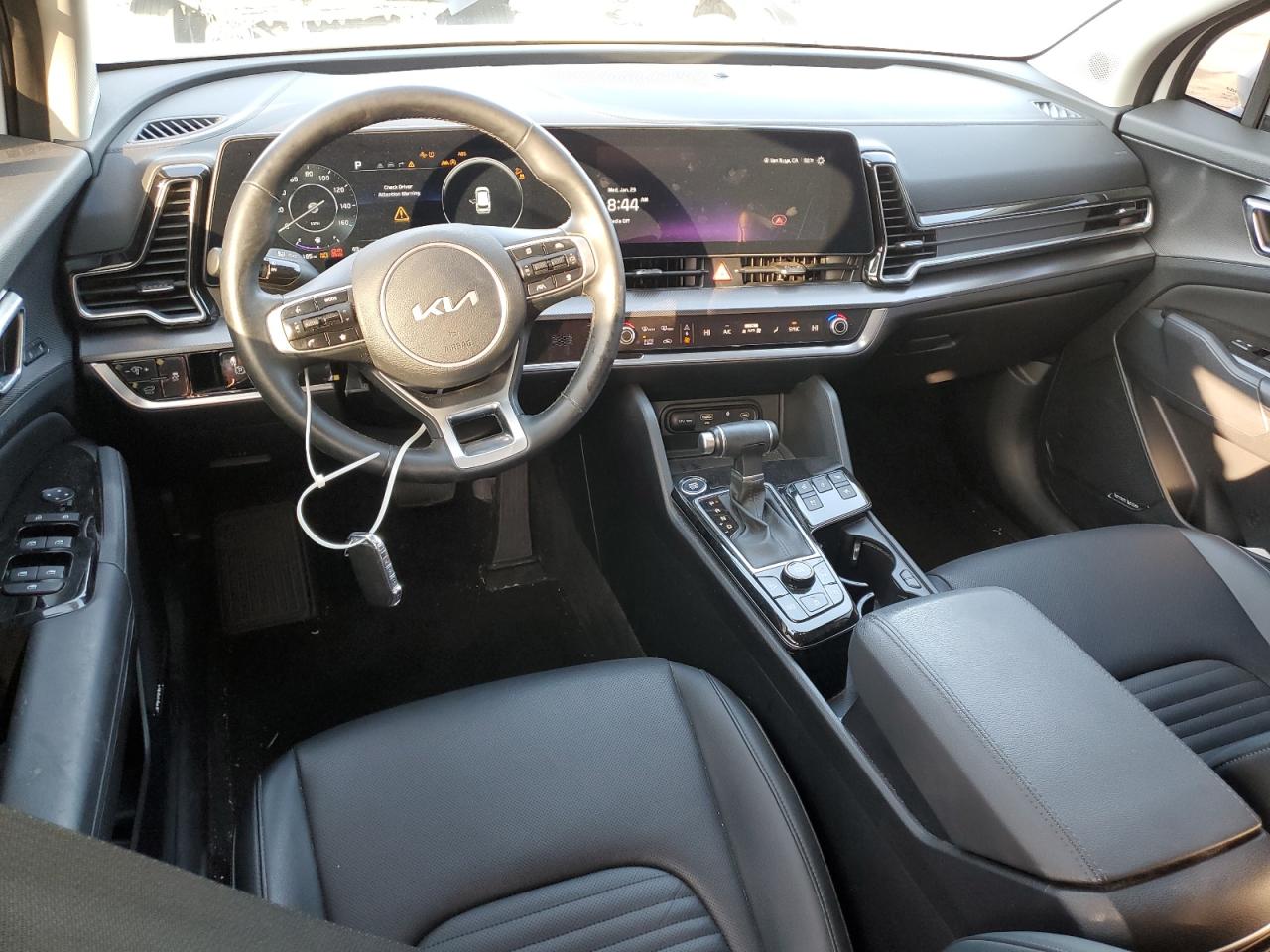 2024 KIA Sportage VIN 5XYK53DF9RG210369 Copart auction photo, rear end / minor dent/scratches damage thumbnail 8
