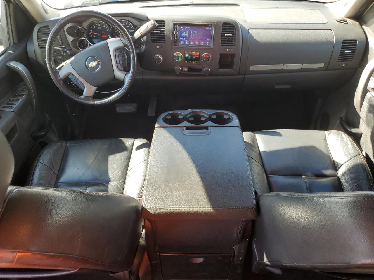2012 Chevrolet Silverado VIN 3GCPKSE78CG235028 Copart auction photo, all over / minor dent/scratches damage thumbnail 8