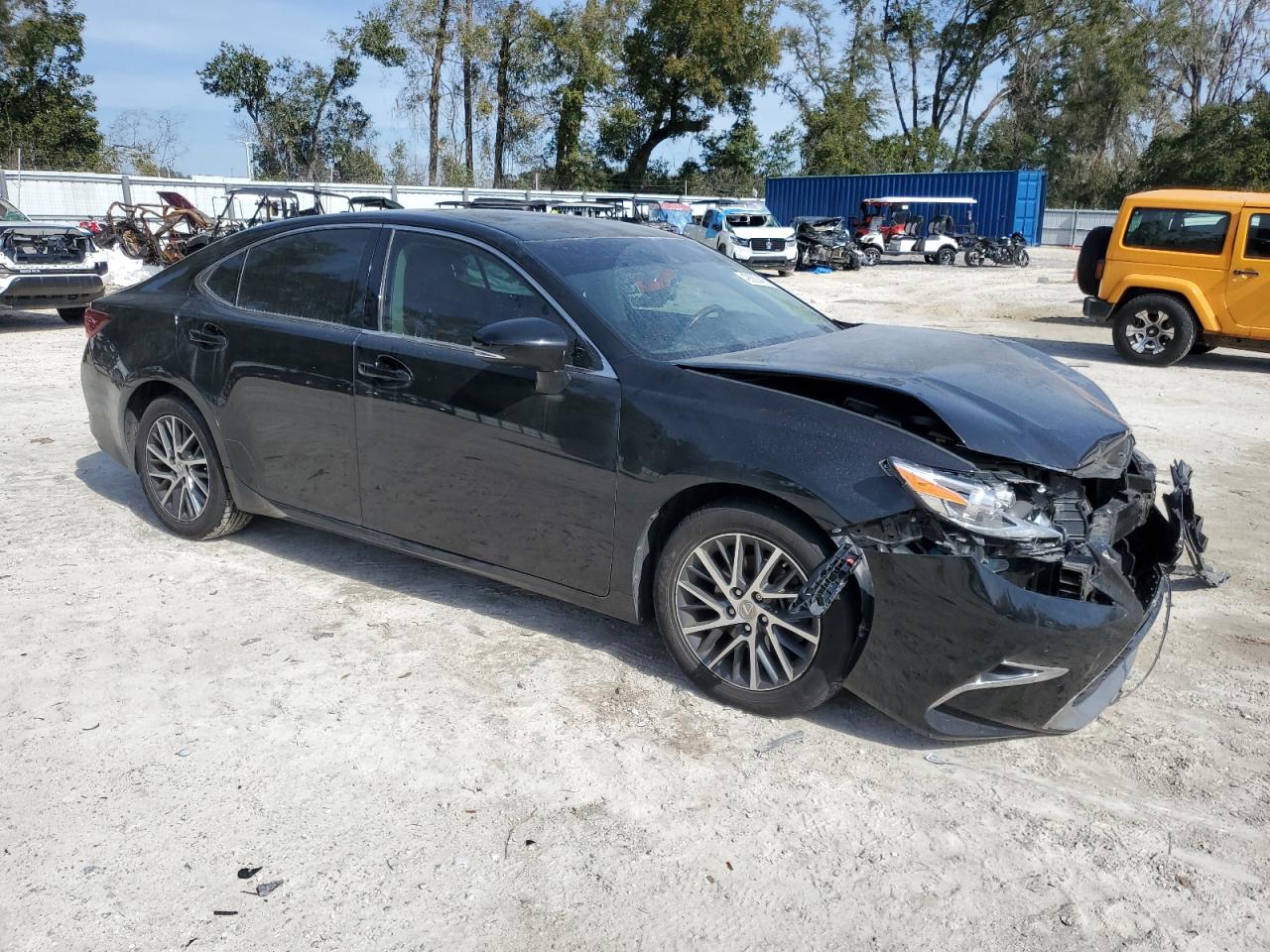 2018 Lexus ES VIN 58ABK1GG9JU106893 Copart auction photo, front end / minor dent/scratches damage thumbnail 4