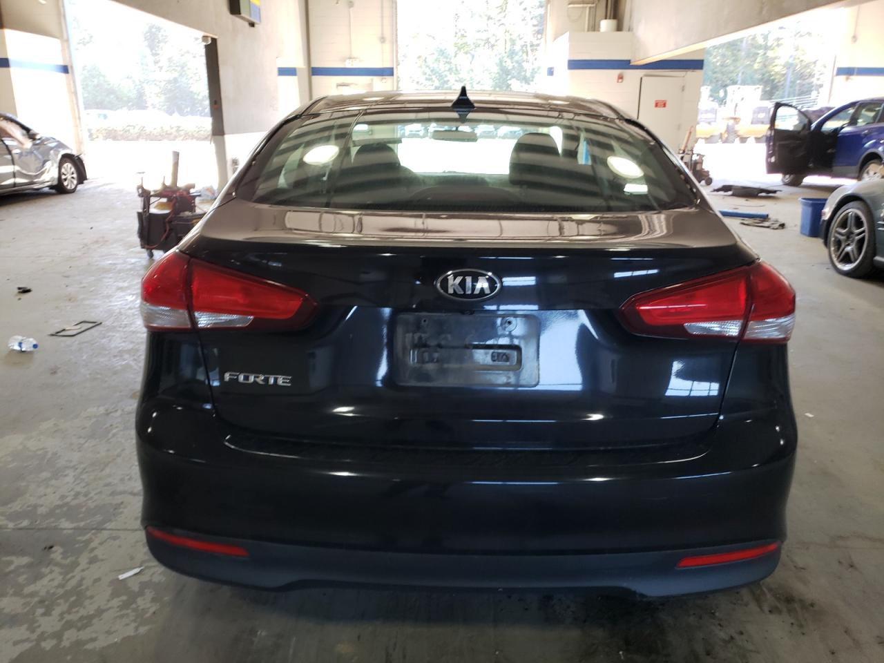 2017 KIA Forte VIN 3KPFL4A73HE056618 Copart auction photo, front end damage thumbnail 6