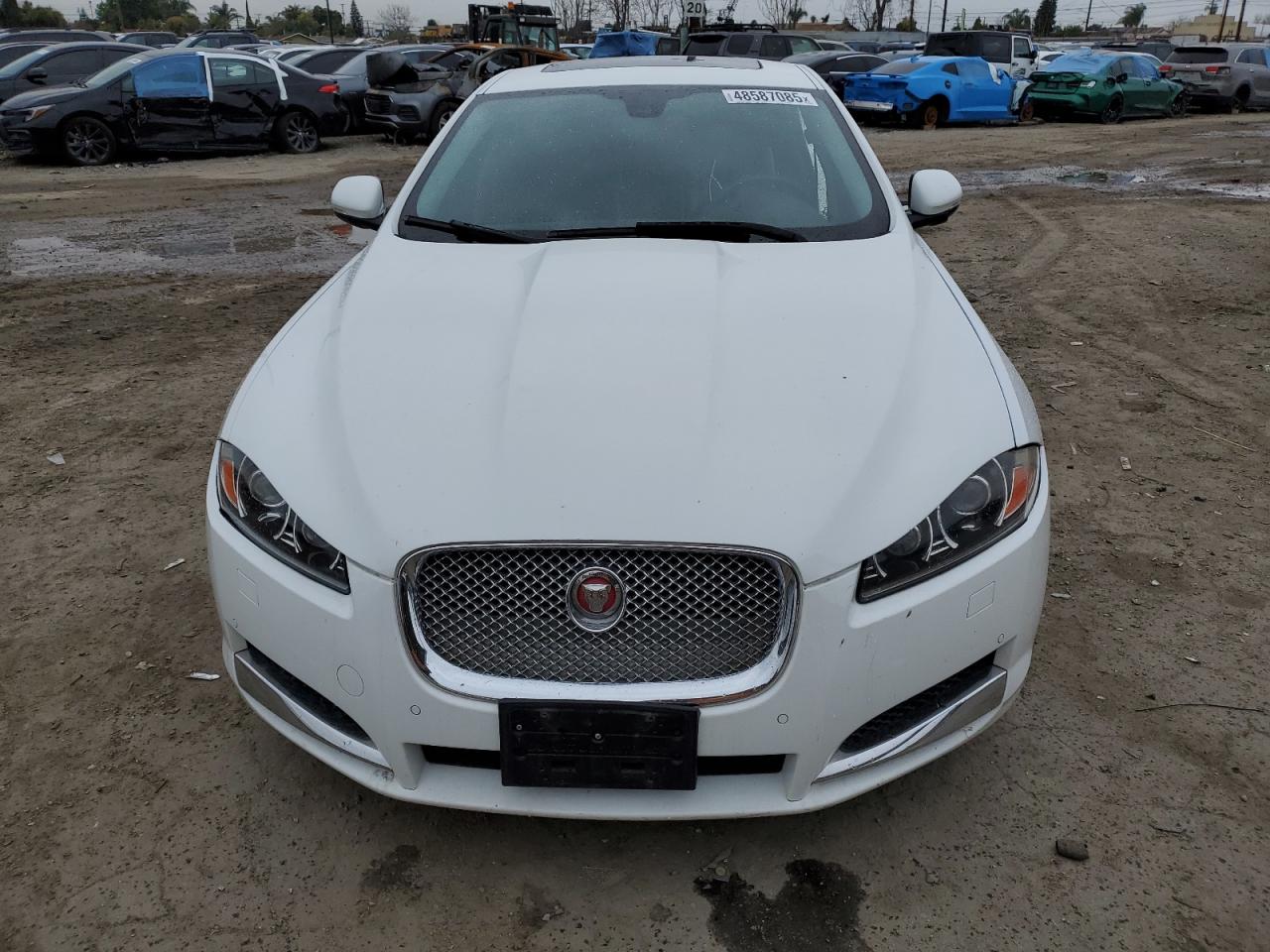 2015 Jaguar XF VIN SAJWA0FS1FPU72841 Copart auction photo, side / rear end damage thumbnail 5