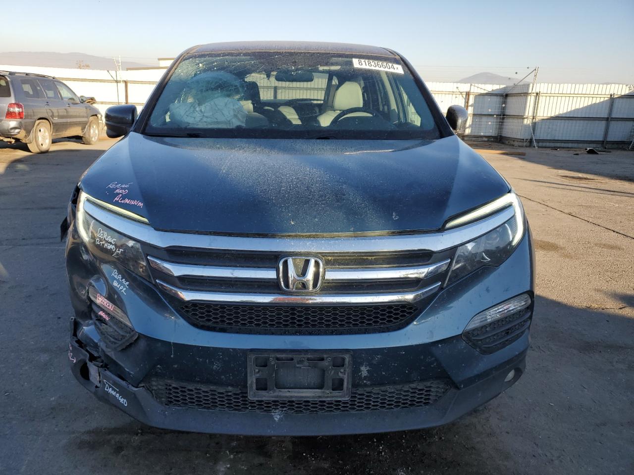 2018 Honda Pilot VIN 5FNYF5H38JB029424 Copart auction photo, front end damage thumbnail 5