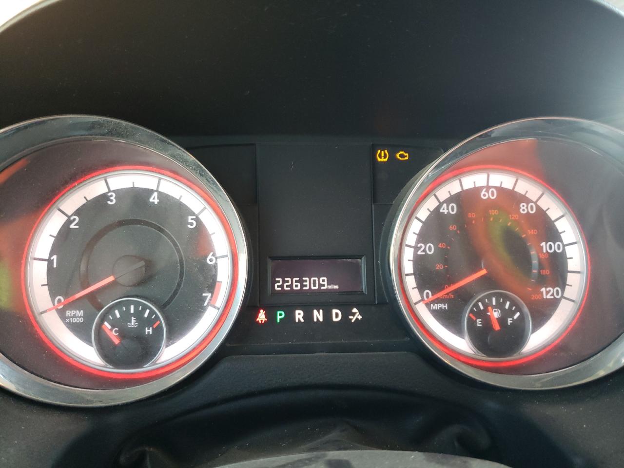 2013 Dodge Caravan VIN 2C4RDGBG4DR587202 Copart auction photo, mechanical damage thumbnail 9