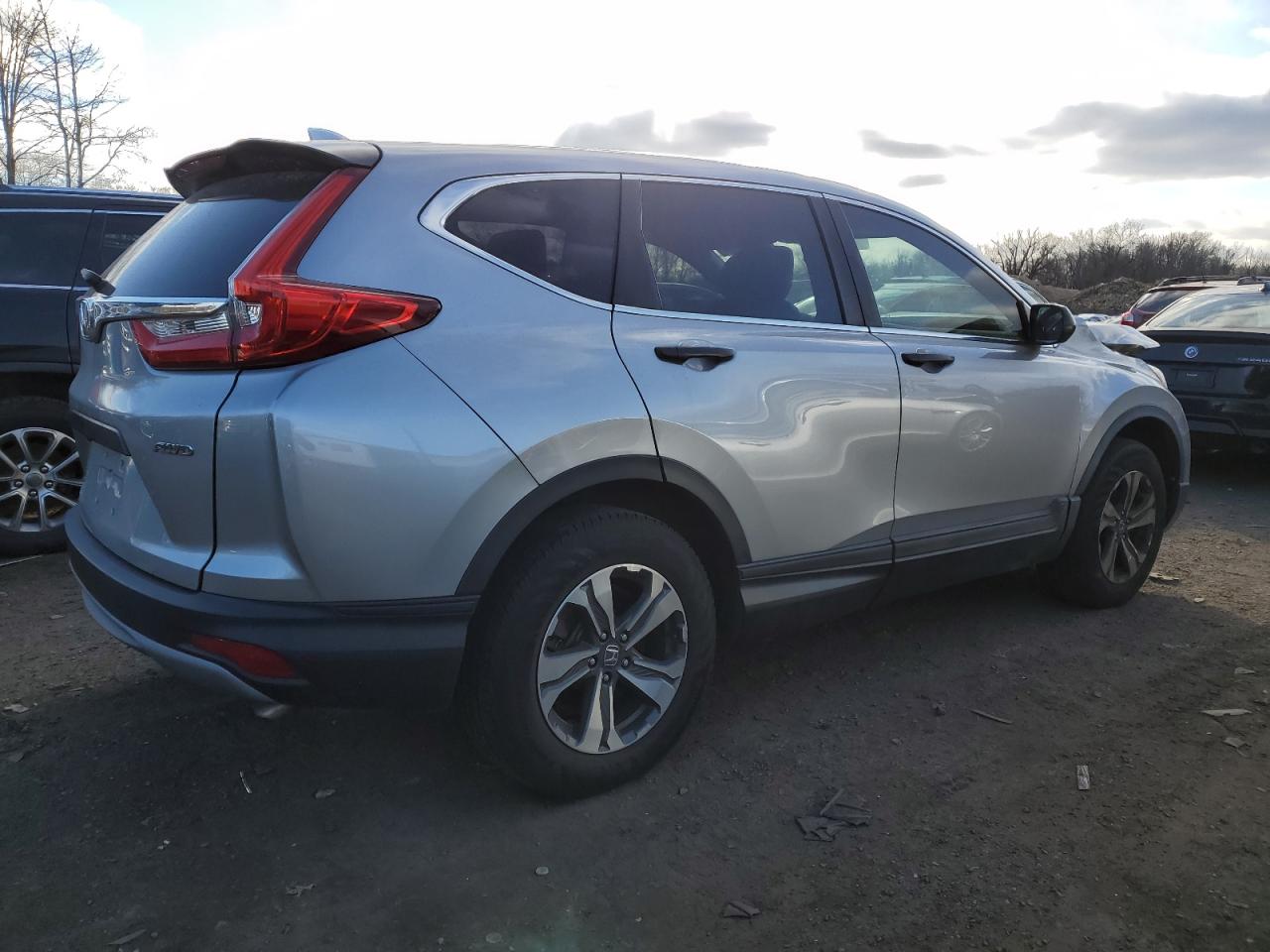 2019 Honda CR-V VIN 2HKRW6H37KH201889 Copart auction photo, front end damage thumbnail 3